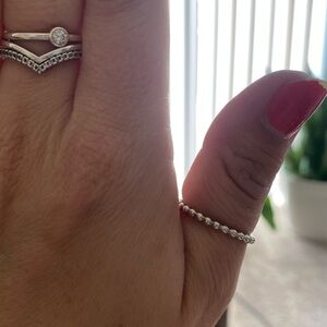 Pandora Sterling Silver Beaded Ring. Size 7.5/56